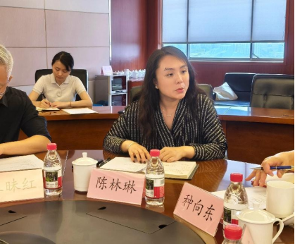 學(xué)會與重慶陸海傳媒簽署戰(zhàn)略合作協(xié)議深化教育出版與職教領(lǐng)域協(xié)同發(fā)展