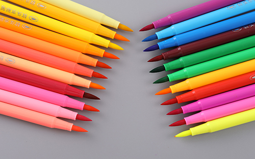 怎么查成人高考的學(xué)費？