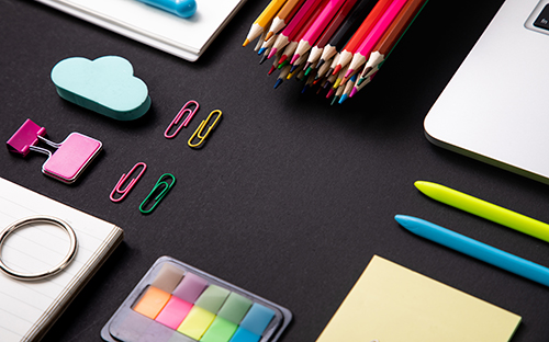 考生在幾月份報名成人高考？