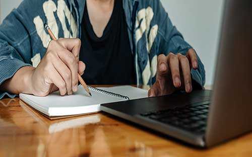 成人高考可以查到學籍嗎？什么時候可以查到學籍？