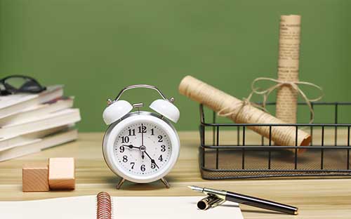 淄博成人高考報名費多少？考什么科目？