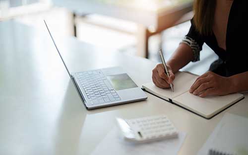 哪個(gè)成考培訓(xùn)助學(xué)方式好？