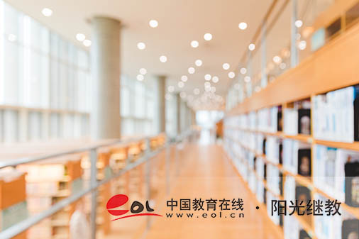 成人高考報名費需要多少？考哪些內容？