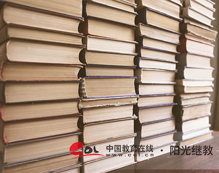 成人高考會計專業(yè)的課程有哪些？值得報考嗎？