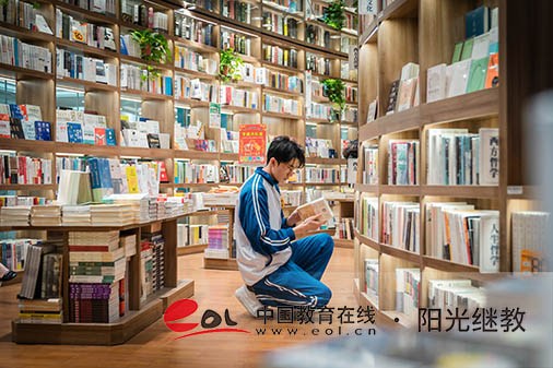 貴州成人高考什么時候打印準(zhǔn)考證？有哪些復(fù)習(xí)方法？