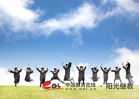 成人高考畢業(yè)證上是什么學(xué)歷？有什么用處？