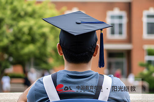 成人高考的考試內(nèi)容有哪些？有哪些備考策略？