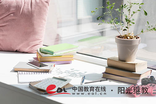 成人高考是報(bào)名后才有準(zhǔn)考證號(hào)嗎？打印要注意哪些事項(xiàng)？