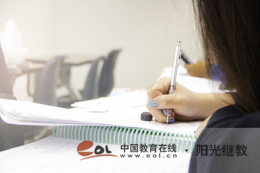 吉林成人高考成績查詢的網(wǎng)站是什么？要注意什么？