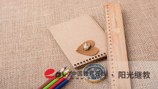 云南省成人高考官網(wǎng)報(bào)名系統(tǒng)在哪里？復(fù)習(xí)教材在哪里找？