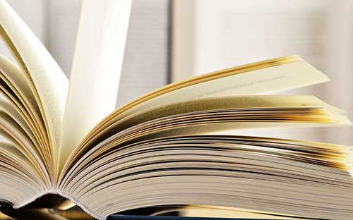 成人高考專升本學校怎么選？報名時間是多久？