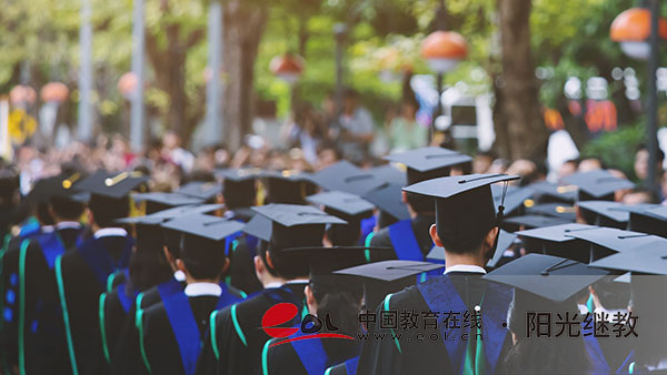 成人高考的學(xué)歷學(xué)信網(wǎng)可查嗎？為什么在學(xué)信網(wǎng)上查不到？