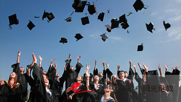 成人高考哪些專業(yè)好就業(yè)？一般多久可以畢業(yè)？