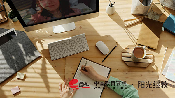 自考本科考哪些內(nèi)容？哪些專(zhuān)業(yè)吃香？