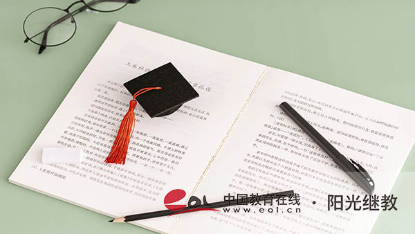 廣西成人高考什么時(shí)候報(bào)名？需要什么材料？