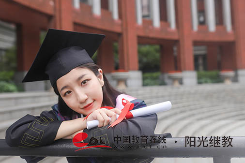 云南成人高考加分政策有哪些？需要帶哪些資料？