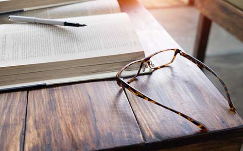 成人高考在什么網(wǎng)站報(bào)名？怎么報(bào)名？