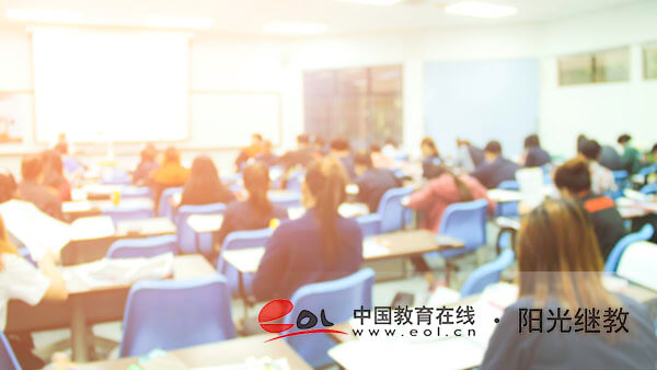 廣東成人高考調(diào)劑錄取程序是怎樣的？選擇學校需要注意什么？