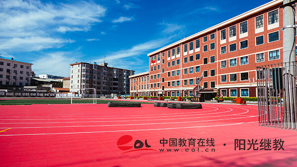 深圳龍華區(qū)成人高考在哪里報(bào)名？需要什么條件？