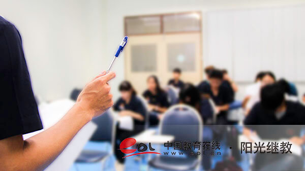 成人高考報名縣區(qū)選錯了怎么辦？專業(yè)的選擇重要嗎？