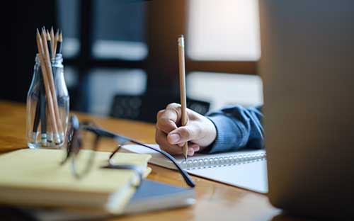 國外服裝類大學有哪些，留學有什么推薦