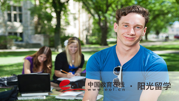 新加坡服裝設(shè)計本科留學(xué)入學(xué)要求一覽 新加坡服裝設(shè)計本科留學(xué)入學(xué)要求一覽