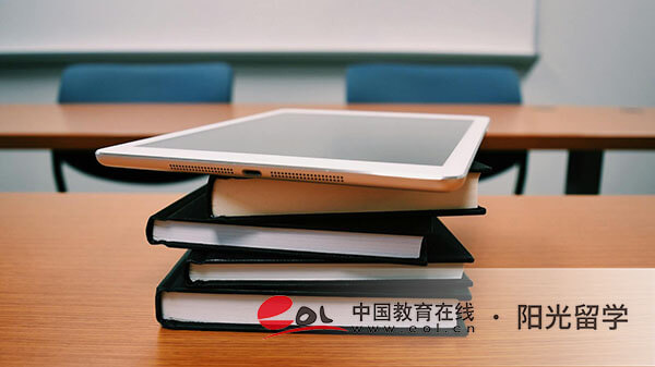 俄羅斯配飾設(shè)計(jì)專業(yè)本科留學(xué)有哪些申請(qǐng)條件和申請(qǐng)流程