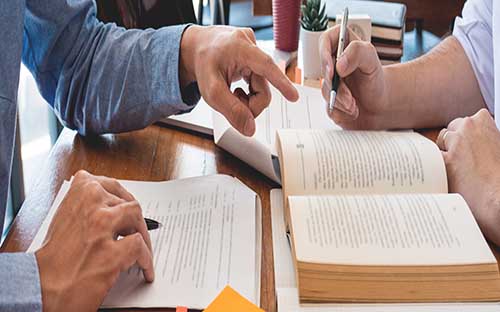 江蘇南京自考商務(wù)英語怎么報名考試？有哪些就業(yè)方向？