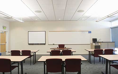 大方縣自考報名的地址在哪？怎么選擇專業(yè)？