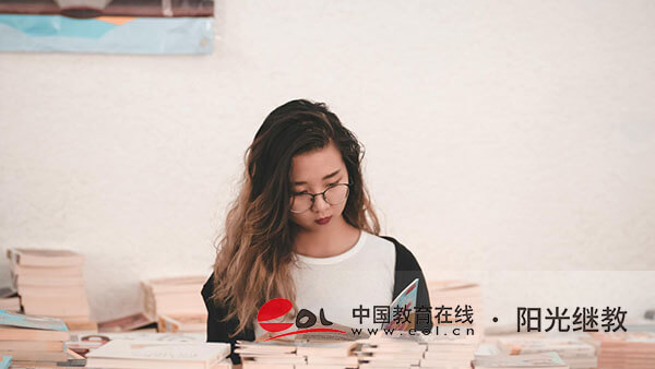 報名自考的好處是什么？報考條件有嗎？