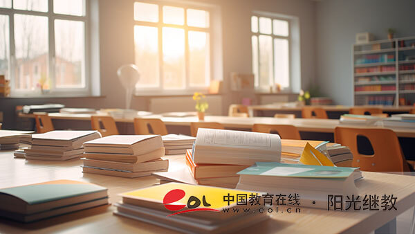 報(bào)名自考有什么優(yōu)勢(shì)？考試實(shí)際通過率是多少？