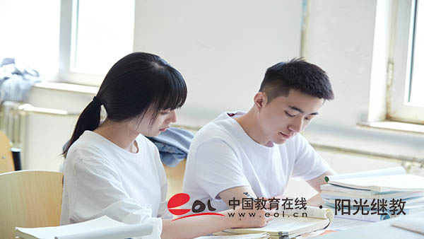 重慶護(hù)理專業(yè)自考本科報(bào)考條件有哪些？如何報(bào)考？
